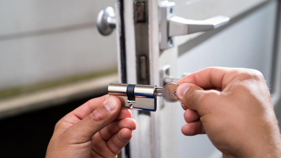 How to Choose the Perfect Lock for Your Door